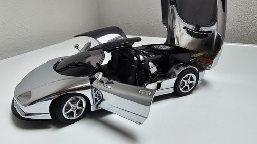 Bmw nazca m12 - m12, 1:18