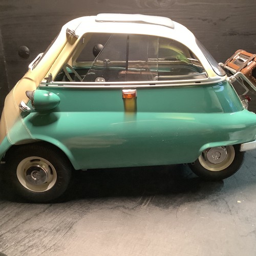 Premium classixxs bmw - classixxs, 1:12